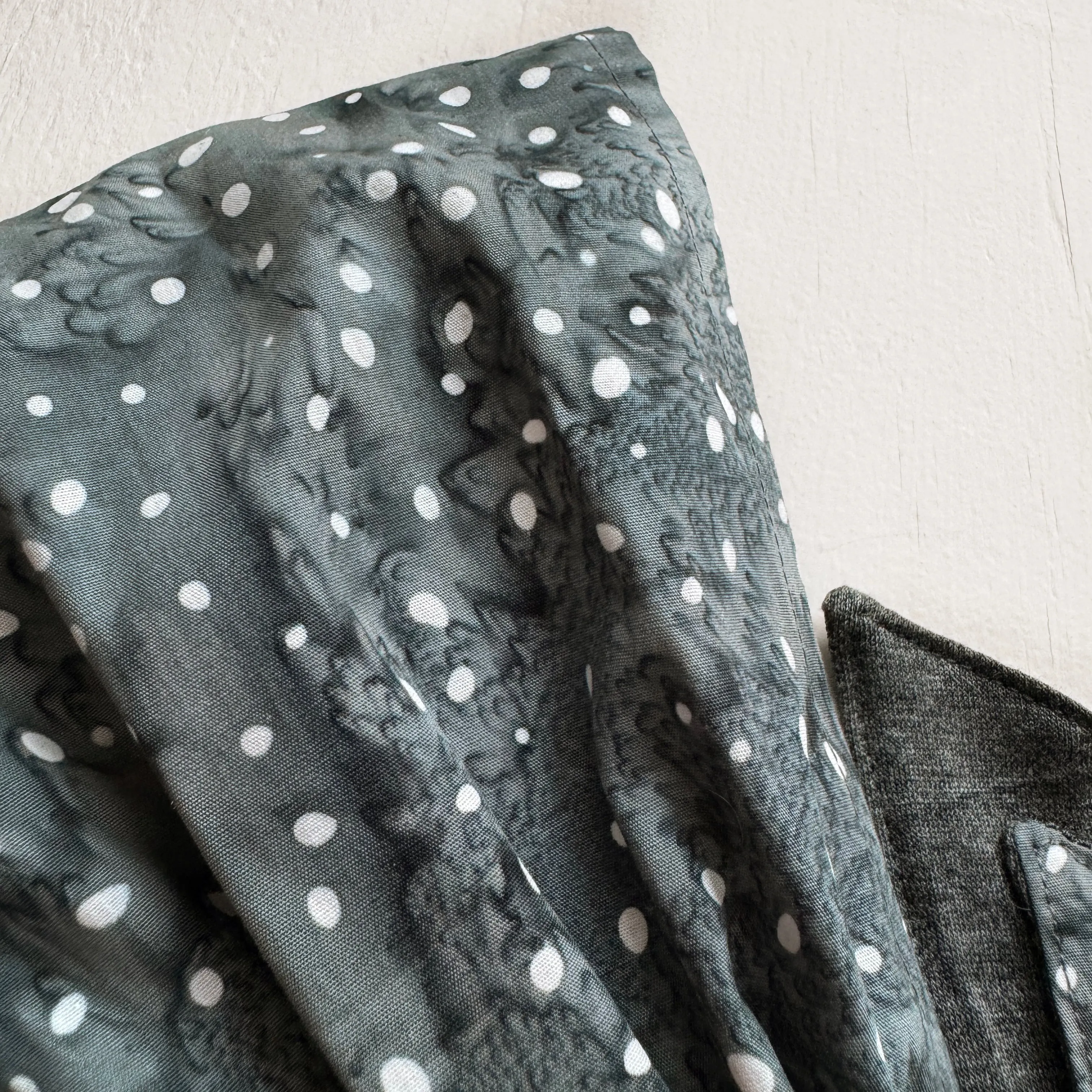 Head scarf Tie Gray White Polka Dots on splash print