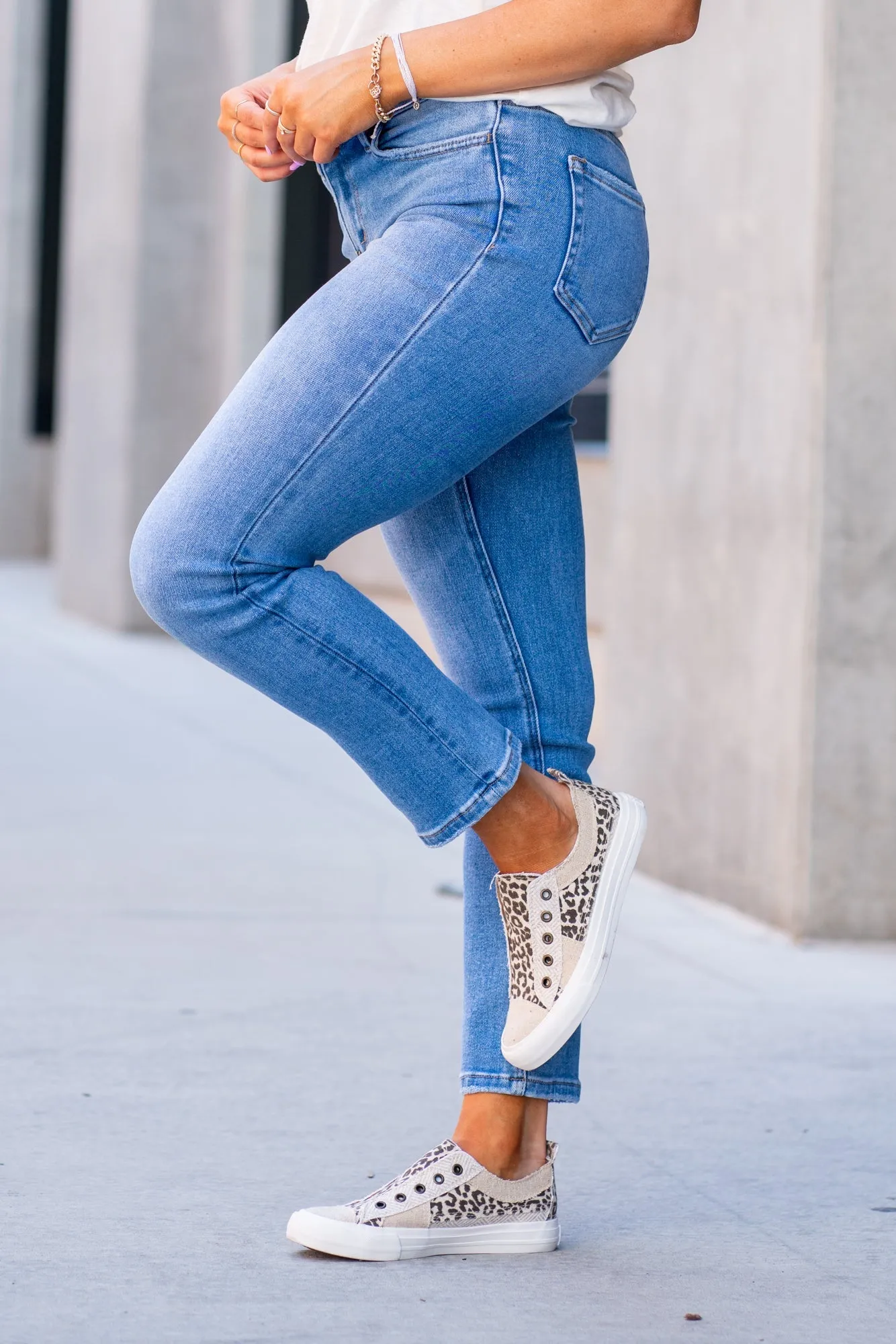Perfect For Now Jeanne High Rise Cropped Straight Leg