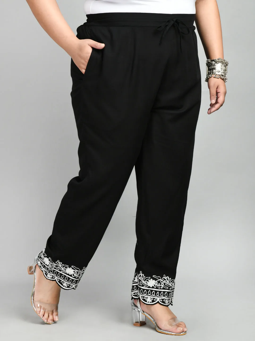 Plus Size Plus Size White Scalping Black Pants