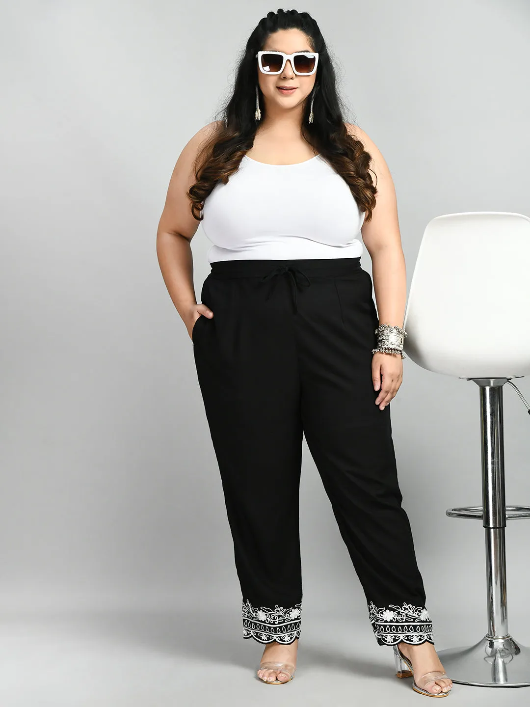 Plus Size Plus Size White Scalping Black Pants