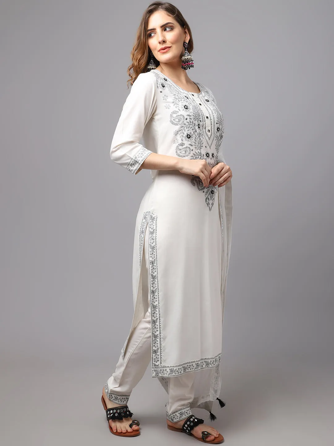 Women White Chinkankari Printed Kurta Set
